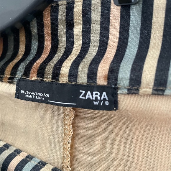 Zara stripes velvet pants size 8 is excellent condition light blue gold colors - Picture 3 of 5